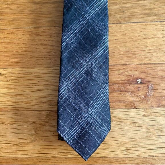 Calvin Klein Tie - Picture 5 of 5